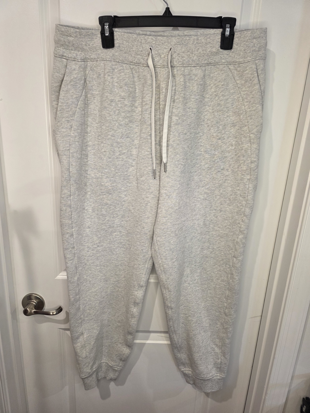 Lululemon Scuba High Rise Jogger